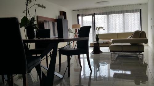 Am Pragfriedhof Apartment | Premium City Apartement