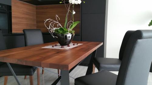 Am Pragfriedhof Apartment | Premium City Apartement