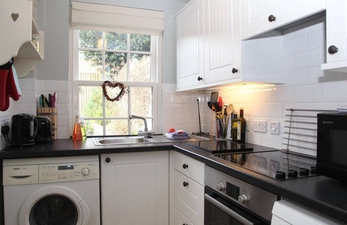 Rodmersham Green Cottage | Premium Cottage Old Post Cottage at Green Cottages