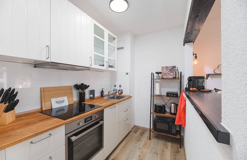 Duhren Apartment | Premium feel-good - Business & Private - Netflix & DisneyPlus - Free Parking