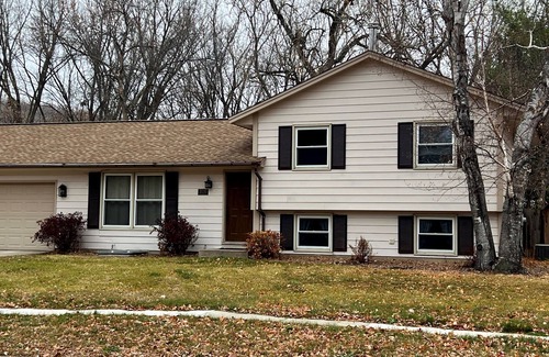 Apple Valley House | Premium Location, Apple Valley Home on Scott Park!