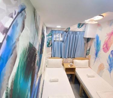 Tsim Sha Tsui House | Premium Lounge