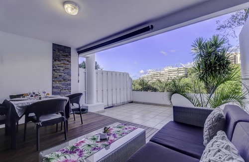 Faaa Apartment | Premium Studio, Nearby Airport, Fast Wifi & Pool