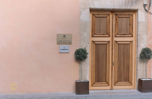 Old Town Apartment | Premium studio with whirlpool bath