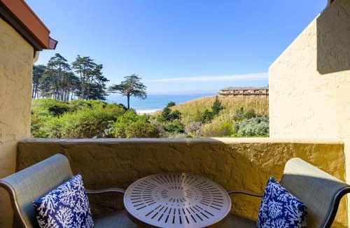Rio del Mar Apartment | Premium Villa - Ocean View - SEASCAPE - Heated 80 Degree Pools - Relaxing Fireplace - Ground Level