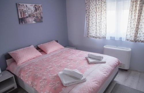 Modrica Bed & Breakfast | Prenoćište Park