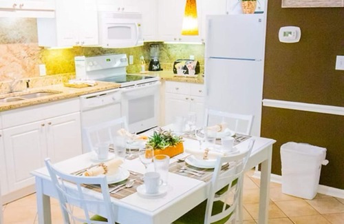 Surfside Beach Condo | Presidential Villa @ Grand Palms Resort - Pools, Golf, Spa & FREE beach shuttle