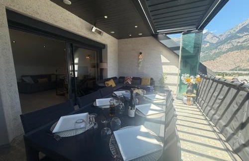 Saint-Jean-de-Maurienne Apartment | Prestige Hyper Centre Veranda Climatisation