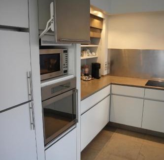 Vilvoorde House | Prestige Guesthouse NATO Brussels