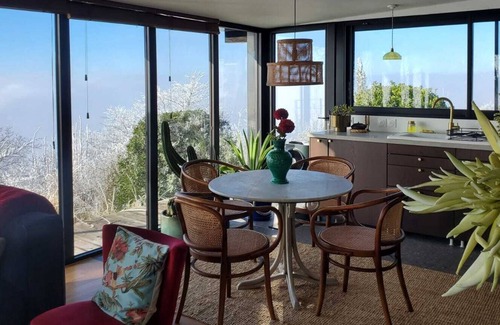 Abrest Bed & Breakfast | Prestigious gite with panoramic view in Vichy for a romantic stay in Auvergne