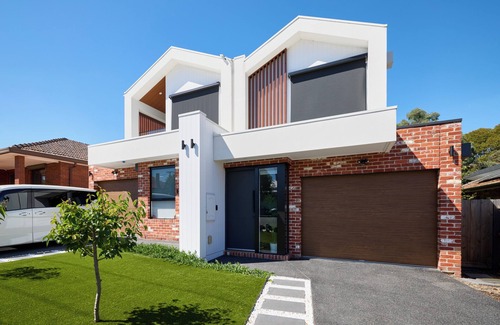 Preston House | Preston Northcote Mod Lux Townhouse 5 bed 5 bath