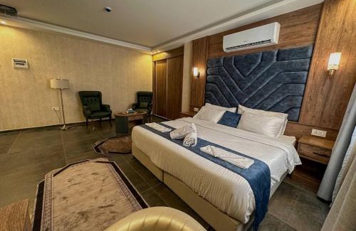 Al-Mafraq Hotel | Pretal Hotel