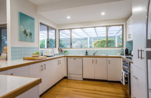 Pretty Beach Central Coast Cottage | Pretty Beach Cottage