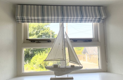 St. Ewe Cottage | Pretty Converted Stable Block. Village Centre, close to Lost Gardens of Heligan