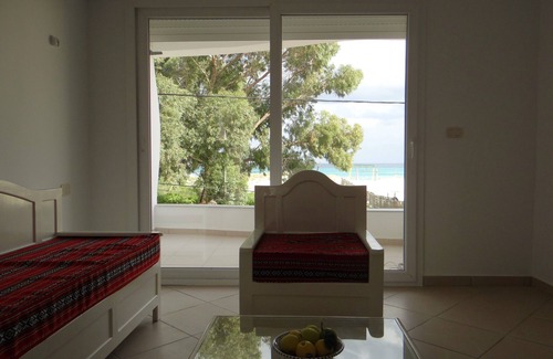 Hammam Al Agzaz Apartment | Pretty luxurious and calm apartment - feet in water 3p. - Zeineb