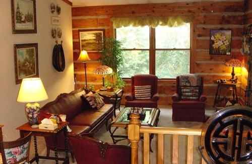 Grey Highlands House | Pretty River Valley Country Inn