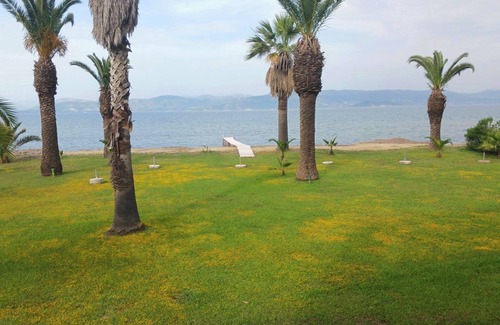 Kavos Apartment | Pretty Sea View Studios and Apartments on the beach on Corfu island