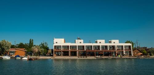 Zatoka Hotel | Prichal 80 Hotel
