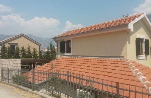 Prcanj House | 'Prima Casa' - House with character
