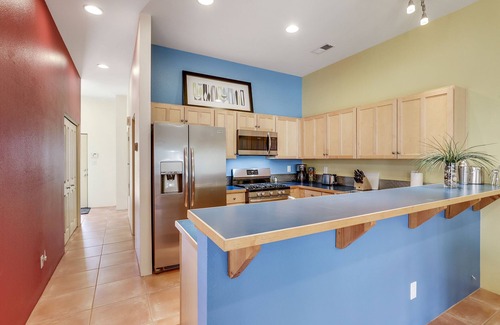 Barelas House | Prime Downtown location, steps to zoo, grocery, Century Rio 14, restaurants