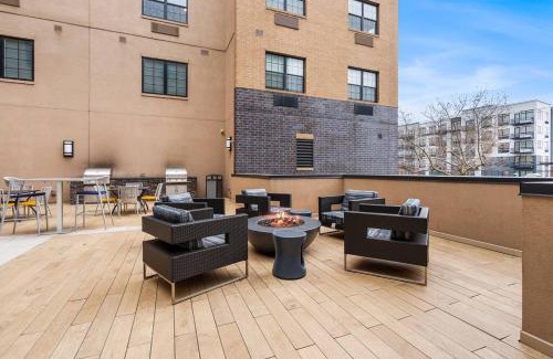 Hackensack River Waterfront Apartment | Prime Jersey City Condo Gorgeous and Spacious 2 Bed 2 Bath