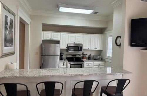 Hammond Apartment | Prime Location - Newly Renovated - Cozy 1-bedroom apartment close to SLU