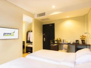 Cikampek Hotel | PrimeBiz Hotel Karawang