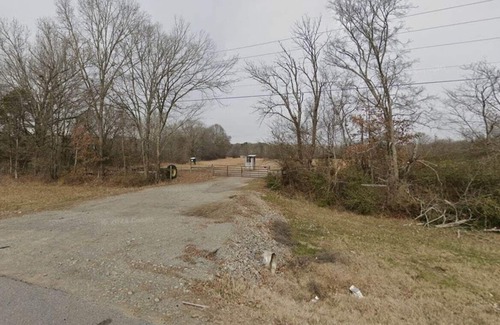 Benton RV Rental | Primitive Country Camp Spot for Eclipse April 8, 2024! 2:38 Mins Totality Site 2