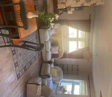Derrybeg House | Primrose Cottage