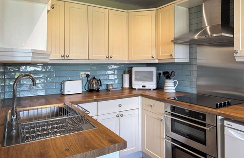 Malton Cottage | Primrose Cottage - UK49219
