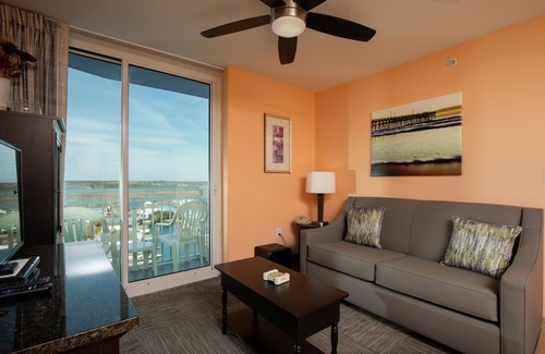 Cherry Grove Beach Hotel | Prince Resort