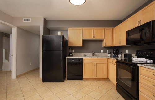 Cherry Grove Beach Hotel | Prince Resort
