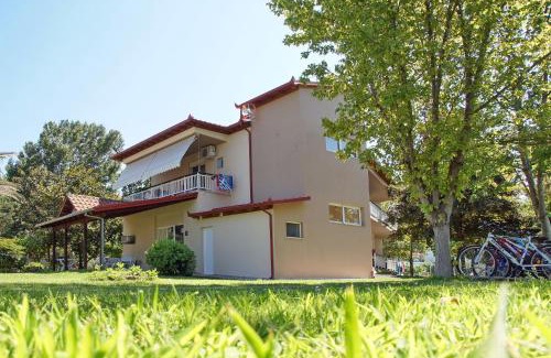 Paralia Skotinis Apartment | Priona Rooms