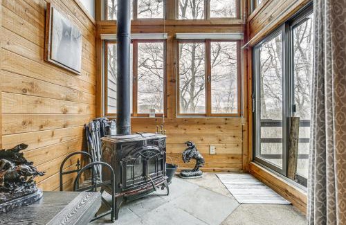Seven Springs House | Pristine Resort Townhome 2 Mi to Seven Springs Mtn