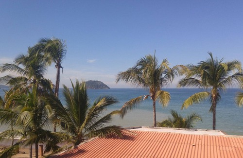 Lo de Marcos Apartment | Privacy with sea breezes and beach side views