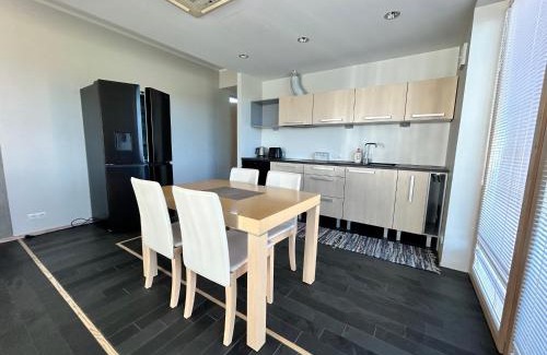 Kuressaare Apartment | Privat&near to GOspa