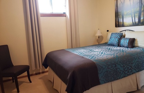 Chestermere Resort | PRIVATE 1 B/R Suite in Upscale formerShowhome . 4 MIN walk to Lakeside beach Pk