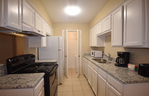 Fort Worth Apartment | Private 2 Bed unit in a 4plex close to Hwy 820 in North Fort Worth TX