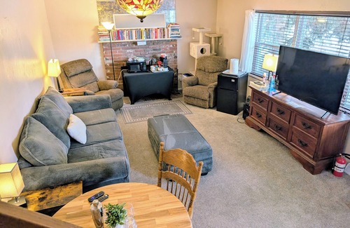Castlewood House | Private 2br/1.5ba Suite in a house with separate entrance, WiFi, Parking!