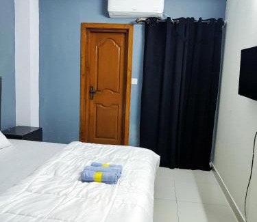 F-7 Sector Apartment | Private and Charm 1Bed Apartment- AC- WiFi- Self-CheckIN