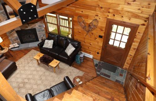 Nisbet House | Private and Cozy Cabin Close to Williamsport, PA