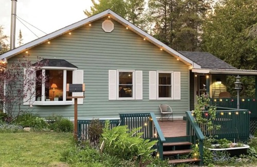 Northern Bruce Peninsula Cottage | PRIVATE AND COZY COTTAGE WITH A POOL