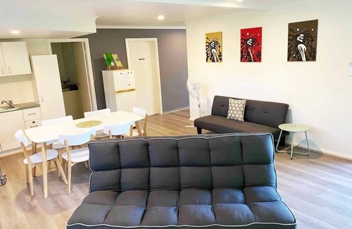 Port Macquarie Apartment | Private and Spacious (family) Studio, only 5 mins drive from the beach