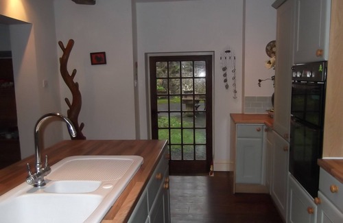 Shepton Mallet House | Private Annex to Manor Sleeps 6