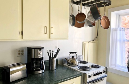 Hillsdale Apartment | Private Apartment in Historical Downtown Hillsdale