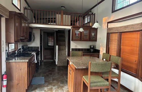Erskine Cabin | Private beach cabin, 1 hour from Grand Forks