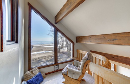 Menominee Cottage | Private Beach & Deck: Spacious Lake Michigan Home