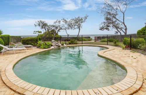 Beachmere House | Private Beach House for a Perfect Family Vacation