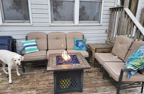 Kingsville House | Private beach on Lake Erie, beach games & toys.