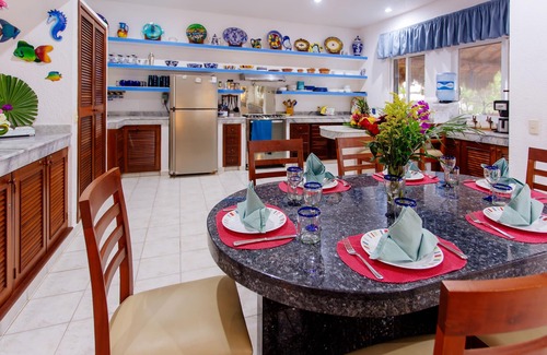 Soliman Bay Villa | Private Beachside Villa includes Cook, Pool, WiFi – Check out our Summer Sale!